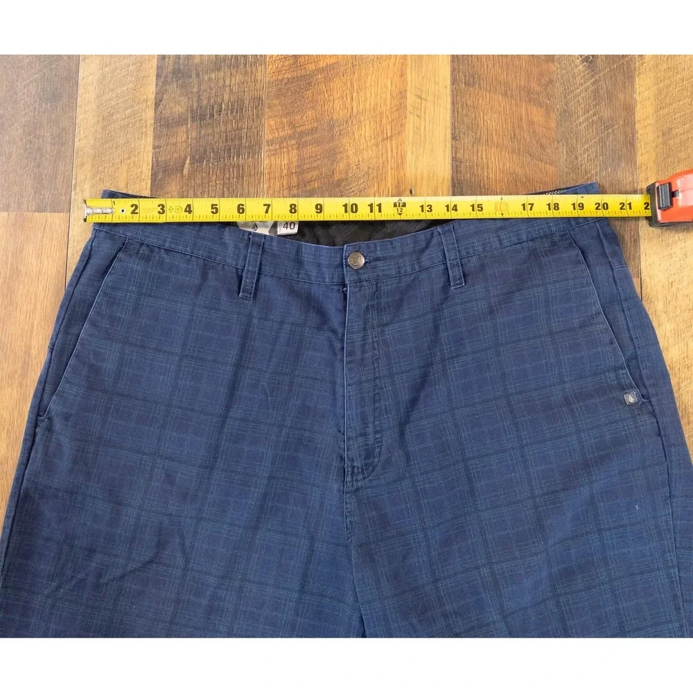 Volcom Corpo Class Walk Shorts Mens W40 Navy Plaid Skate Chino Cotton Y2K